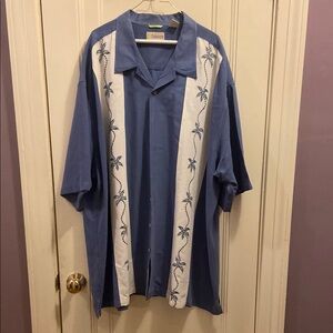 Cubavera Blue and White Men's Shirt